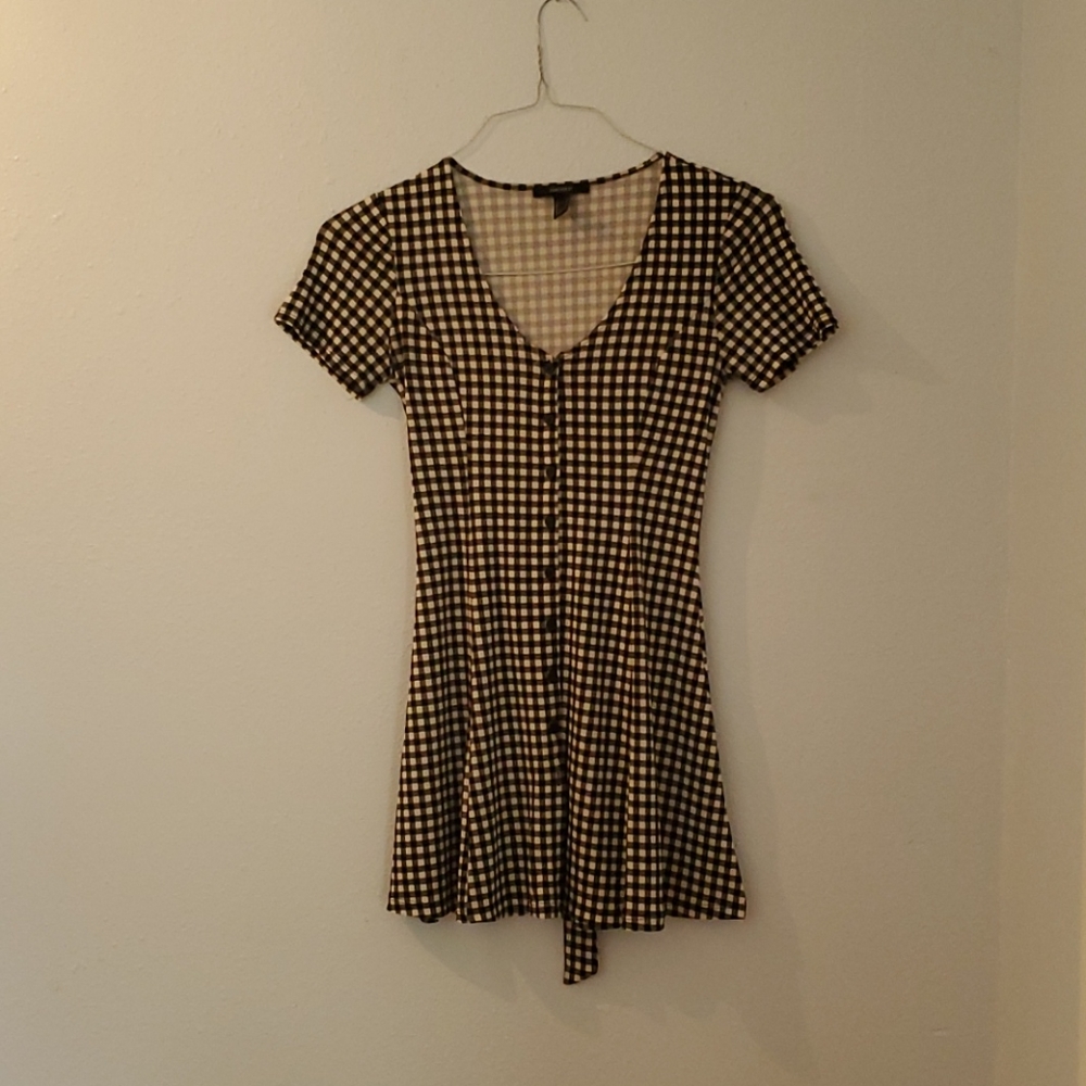 Black and white dress